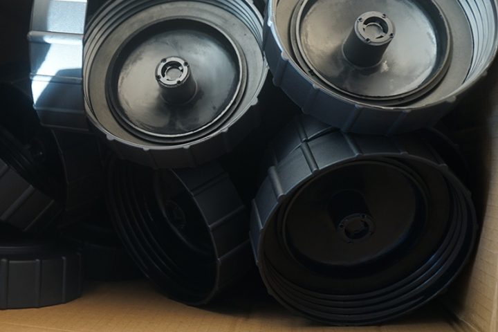Portable transfer tank manufacturing and component detail